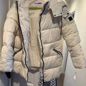 Steve Madden Cream Puffer Coat
